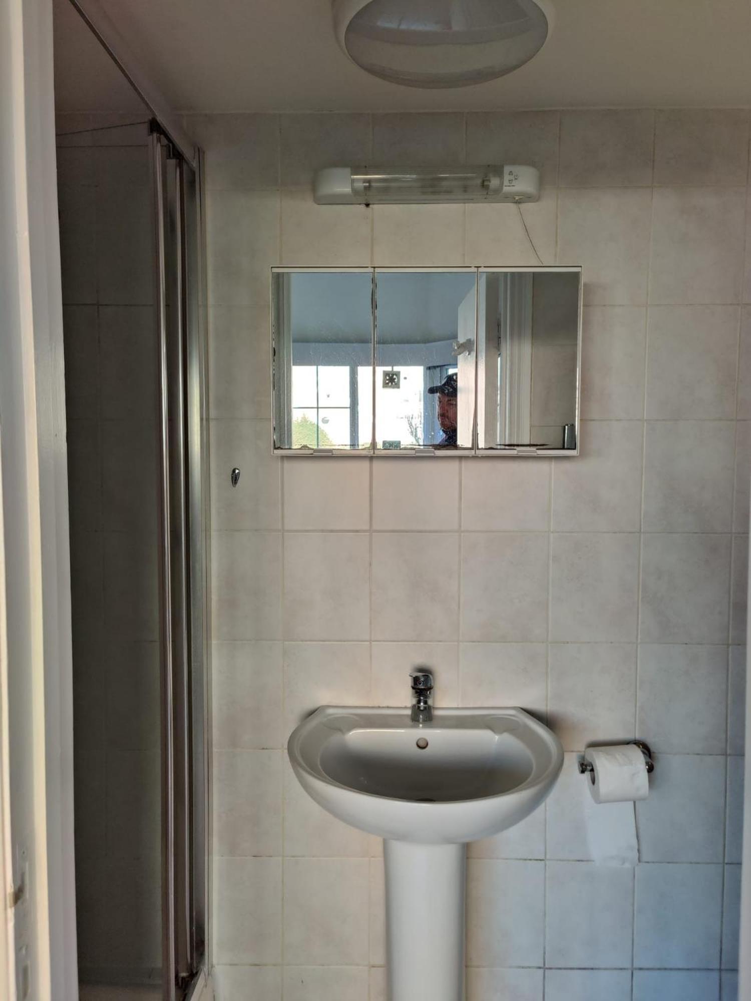Studio On Golders Green Road Apartment London Exterior photo